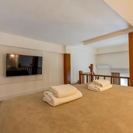 Hotel My